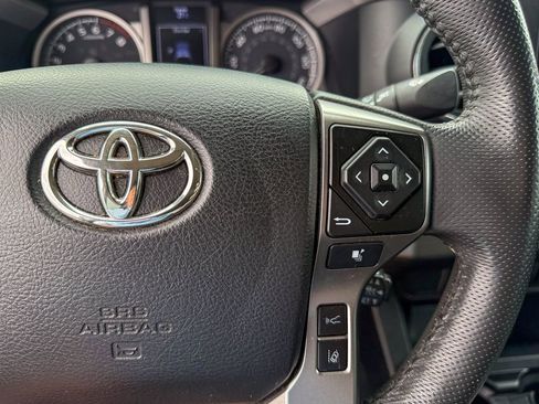 Used 2021 Toyota Tacoma SR5 image 27