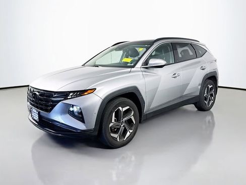 Used 2022 Hyundai Tucson Limited AWD/4WD image 2