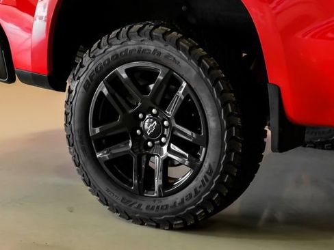 Used 2022 Chevrolet Silverado 1500 LT Trail Boss w/ Safety Package AWD/4WD image 53