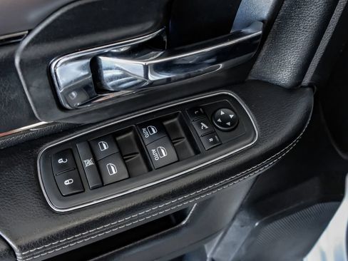 Used 2018 RAM 2500 Laramie w/ Sport Appearance Group AWD/4WD image 44