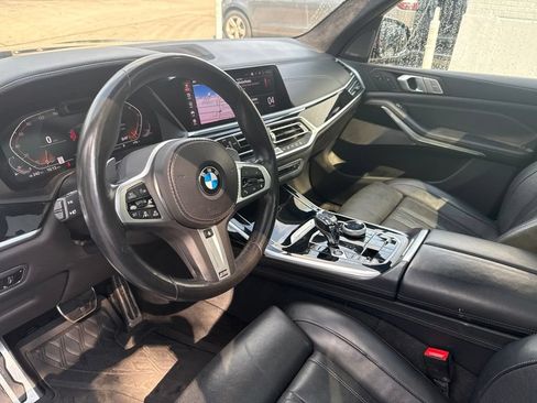 Used 2019 BMW X7 xDrive50i w/ M Sport Package AWD/4WD image 10