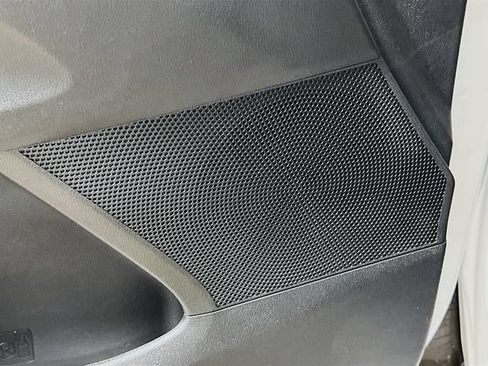 New 2026 Kia Sorento LX FWD image 18