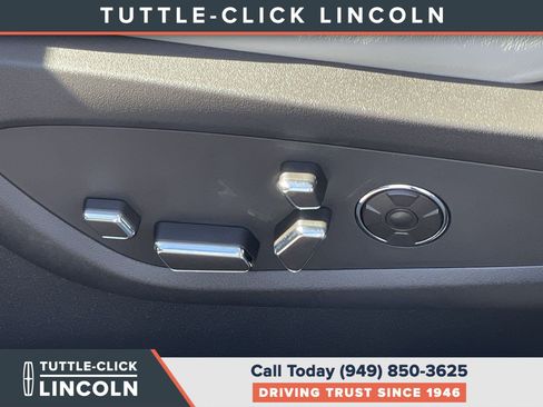 Certified 2023 Lincoln Nautilus Black Label w/ Class II Trailer Tow Package AWD/4WD image 24