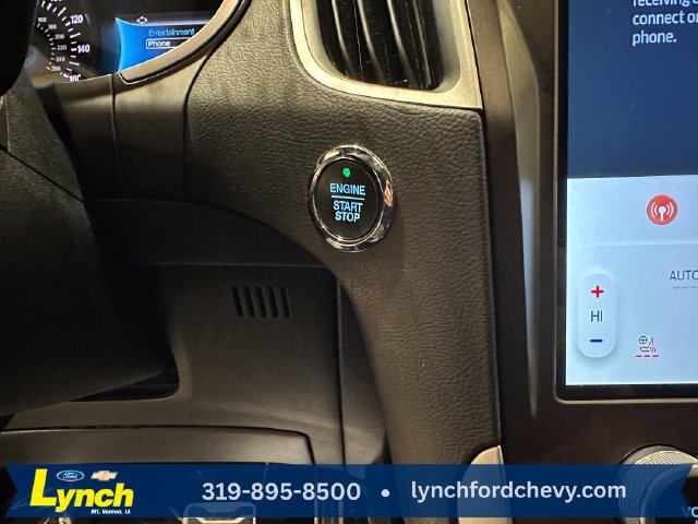 Certified 2021 Ford Edge ST-Line AWD/4WD image 16