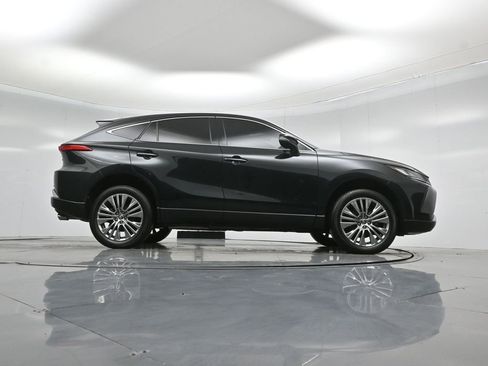 Used 2024 Toyota Venza Limited image 50