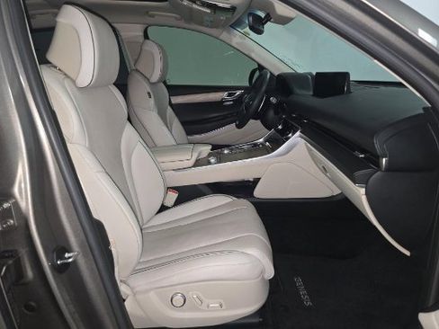 Used 2021 Genesis GV80 3.5T w/ Advanced Package 06 image 8