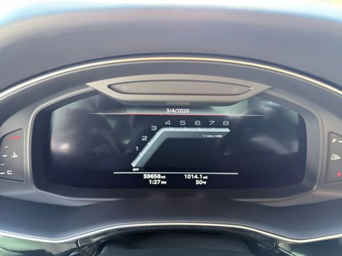 Used 2021 Audi SQ7 Premium Plus w/ Driver Assistance Package image 57