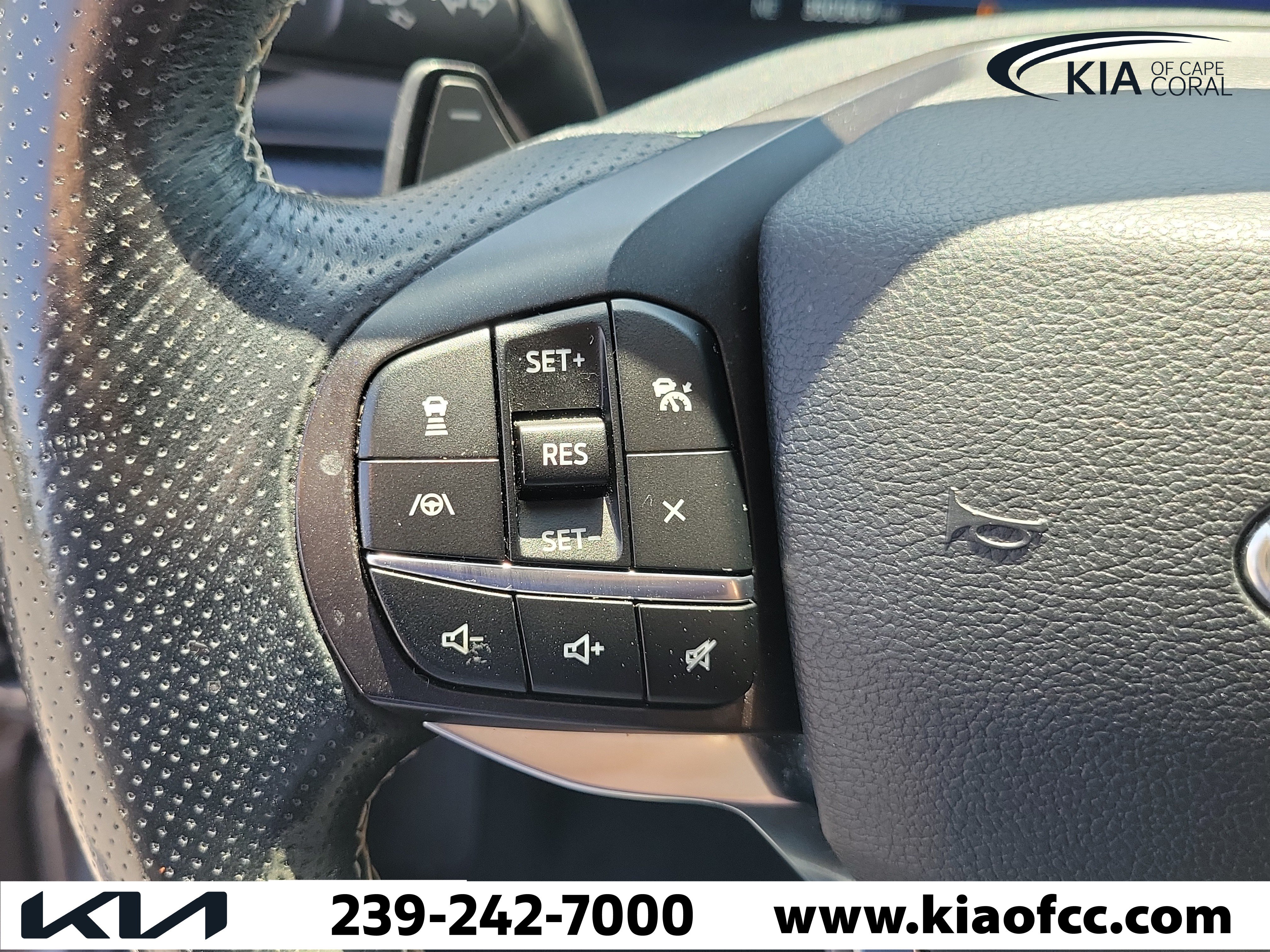 Used 2020 Ford Explorer ST AWD/4WD image 28