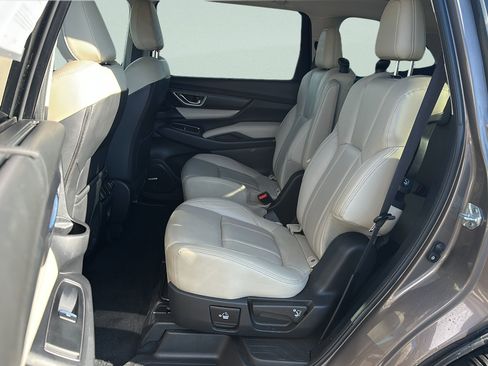 Used 2021 Subaru Ascent Limited w/ Technology Package image 27