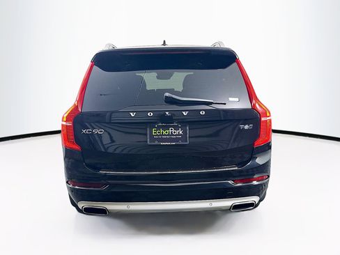 Used 2018 Volvo XC90 T6 Momentum w/ Convenience Package image 7