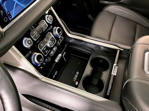 Certified 2023 GMC Yukon XL Denali image 15