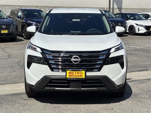 New 2026 Nissan Rogue SV image 6