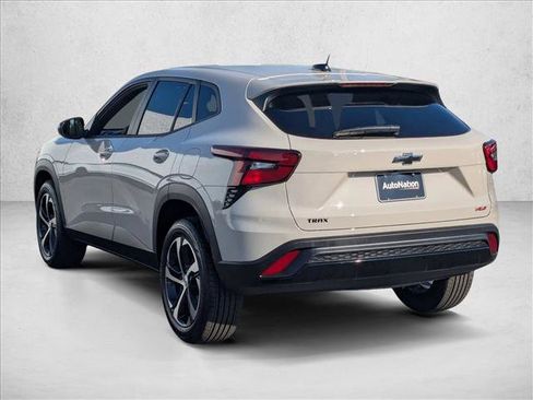 New 2026 Chevrolet Trax RS w/ Sunroof Package image 9