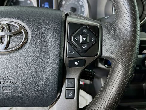 Used 2023 Toyota Tacoma SR5 AWD/4WD image 17