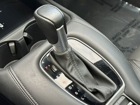 Certified 2024 Honda HR-V EX-L image 25