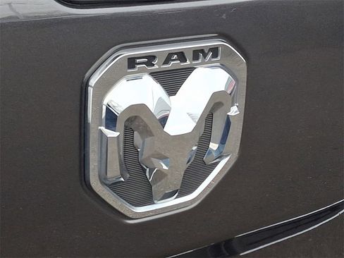 Used 2023 RAM 1500 Big Horn image 29