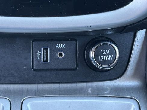 Used 2018 Nissan Murano S image 34