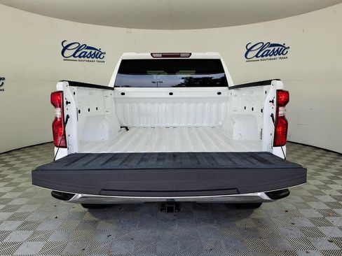 Used 2022 Chevrolet Silverado 1500 LT RWD image 5