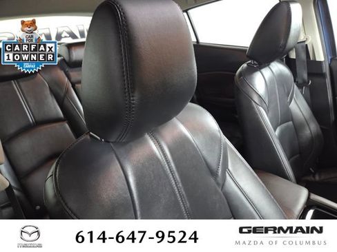 Used 2018 MAZDA MAZDA3 Touring FWD image 21