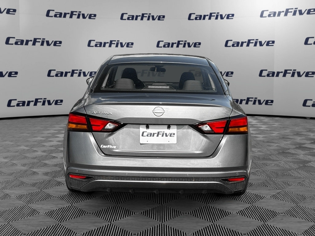 Used 2024 Nissan Altima 2.5 S FWD image 4