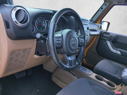 Used 2013 Jeep Wrangler Sahara w/ Connectivity Group AWD/4WD image 10