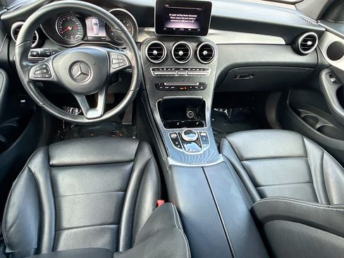 Used 2019 Mercedes-Benz GLC 300 image 15