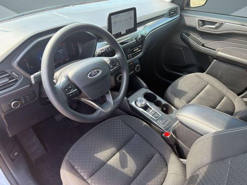 Used 2025 Ford Escape Active FWD image 4