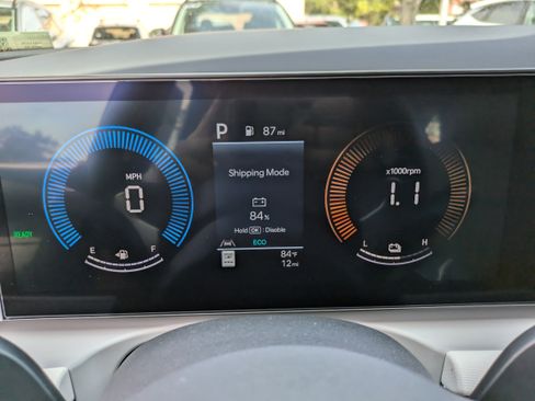 New 2026 Hyundai Tucson Blue SE image 24