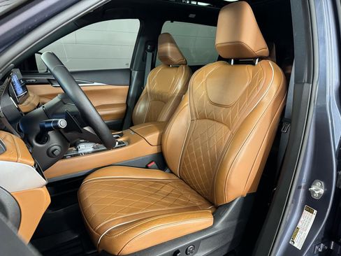 Used 2023 INFINITI QX60 Autograph w/ Cargo Package image 13