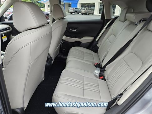 New 2026 Honda HR-V EX-L image 6