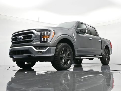 Used 2023 Ford F150 XLT w/ Equipment Group 302A High image 41