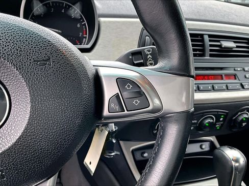 Used 2005 BMW Z4 3.0i image 22