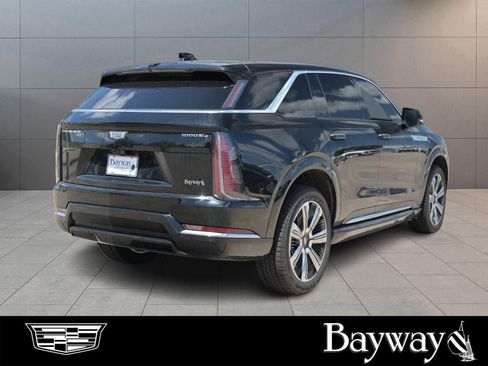 New 2025 Cadillac Escalade IQ Luxury 2 w/ LPO, Radiant Package image 55