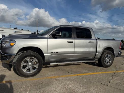 Used 2022 RAM 1500 Big Horn AWD/4WD image 1
