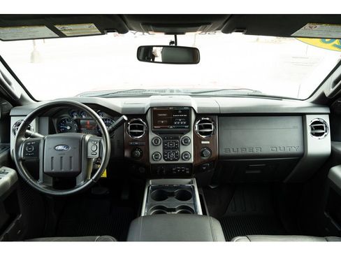 Used 2016 Ford F250 Lariat w/ Lariat Ultimate Package image 29