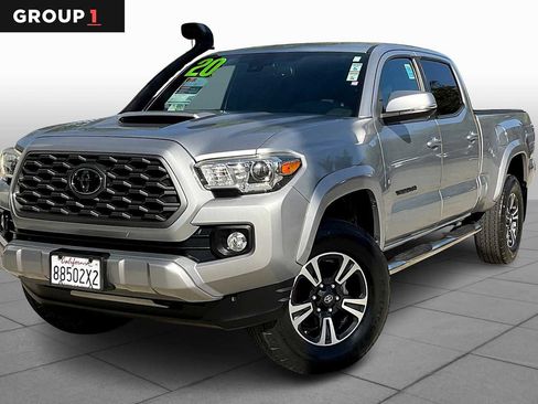 Used 2020 Toyota Tacoma TRD Sport w/ Technology Package RWD image 1