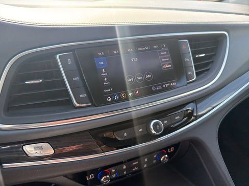 Used 2020 Buick Enclave Premium w/ Trailering Package, 5000 lbs. AWD/4WD image 21