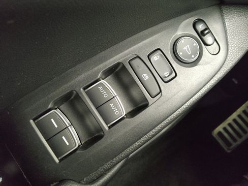 Used 2021 Honda Accord Sport image 27