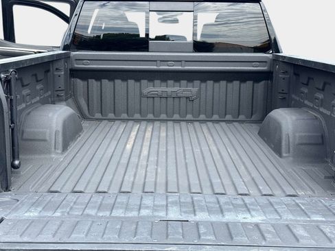 Used 2023 GMC Sierra 1500 AT4 w/ AT4 Premium Package AWD/4WD image 13
