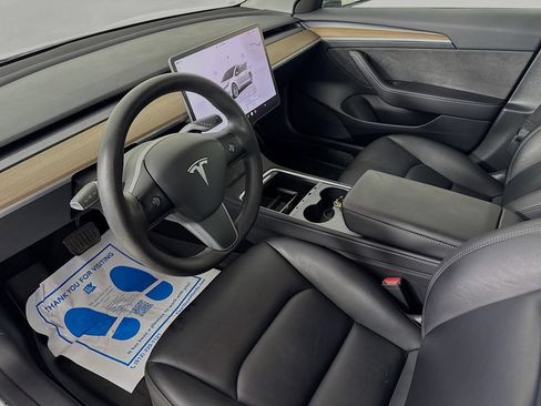 Used 2023 Tesla Model 3 Standard Range RWD image 10