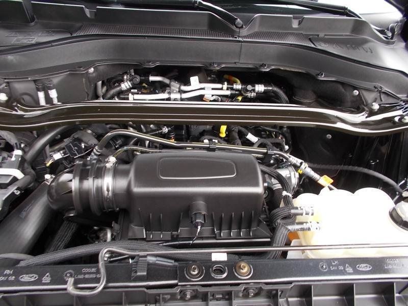 Used 2022 Ford Explorer ST-Line RWD image 18