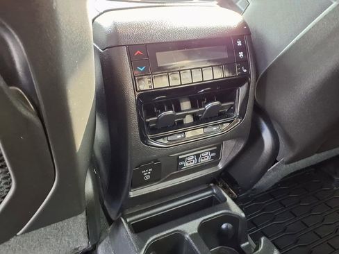 Used 2023 Jeep Grand Cherokee L Limited w/ Rear Seat Video Group I image 24