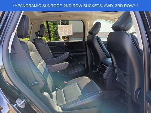 Used 2025 Lincoln Aviator AWD image 20