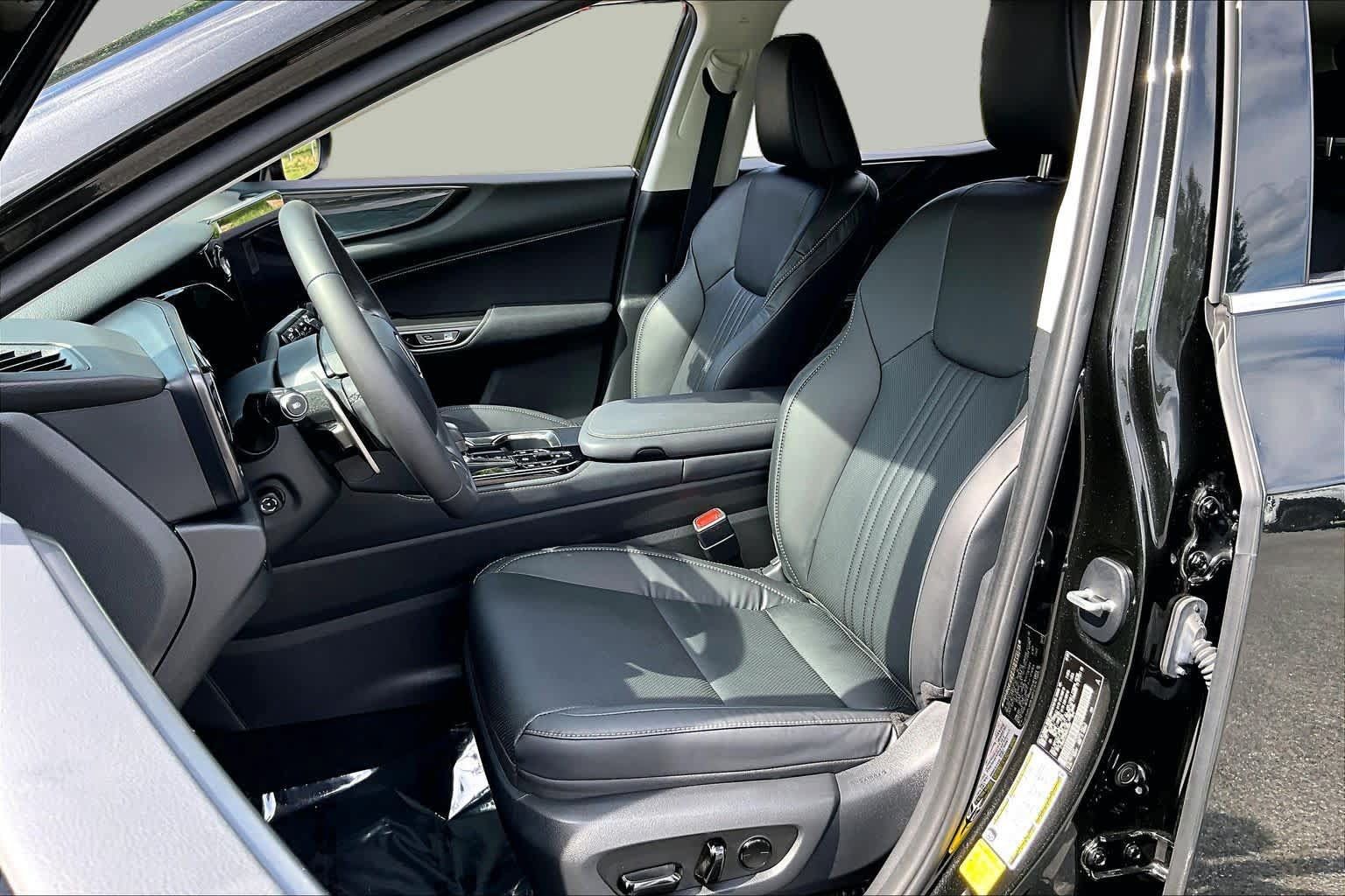 Used 2024 Lexus NX 350 AWD image 8