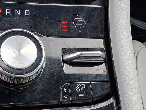 Used 2021 Jeep Grand Cherokee L Overland w/ Luxury Tech Group IV AWD/4WD image 29