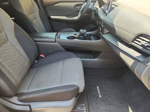 Used 2021 Nissan Rogue S FWD image 26