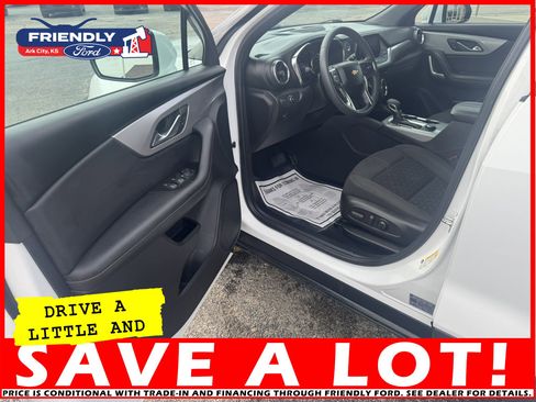 Used 2022 Chevrolet Blazer LT image 11