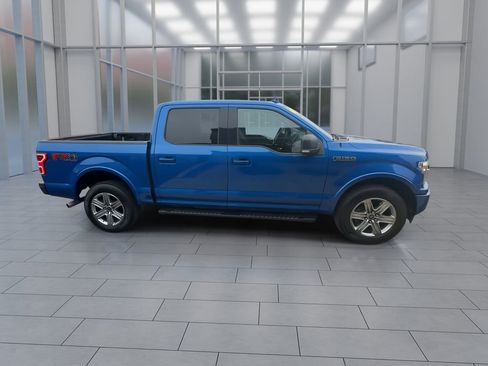 Used 2018 Ford F150 XLT w/ Equipment Group 302A Luxury AWD/4WD image 9