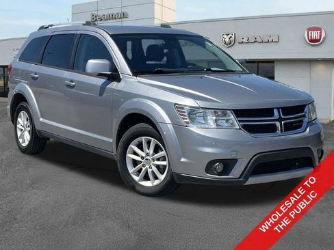 Used 2017 Dodge Journey SXT FWD image 1
