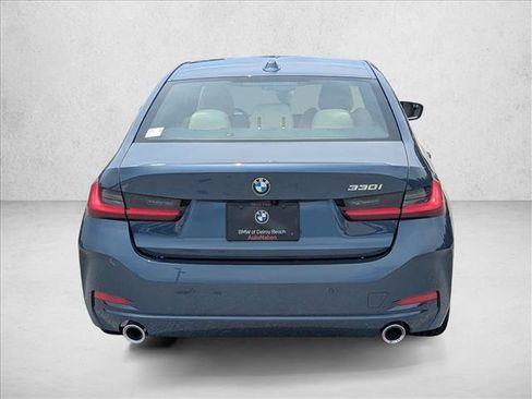 Used 2026 BMW 330i Sedan w/ Convenience Package RWD image 7